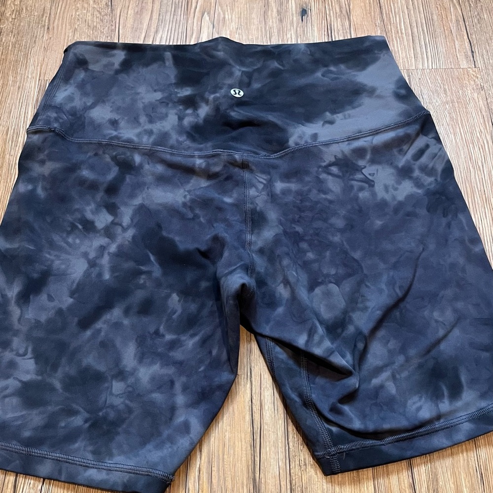 Black and grey marble Lululemon aline biker shorts